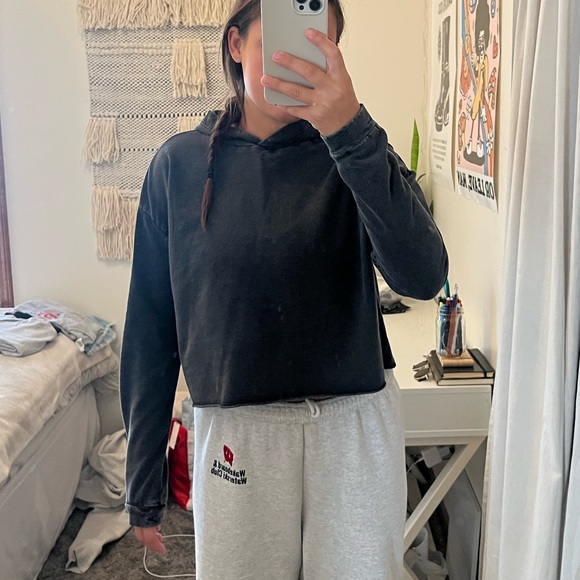 Cropped hoodie - Picture 2 of 3